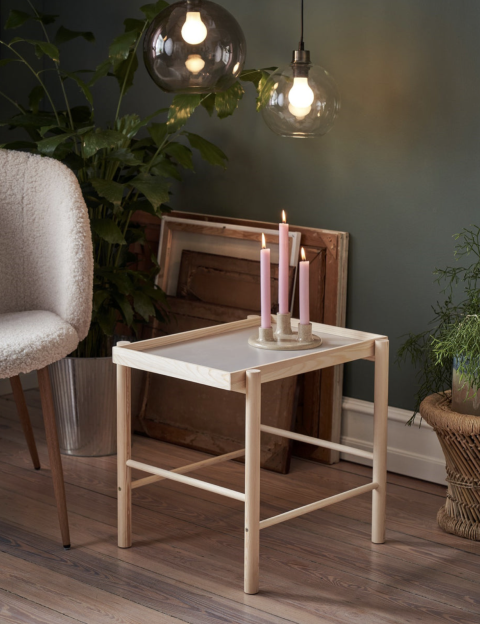 Hliðarborð frá Søstrene Grene úr FSC vottaðri furu - 4.800 kr.